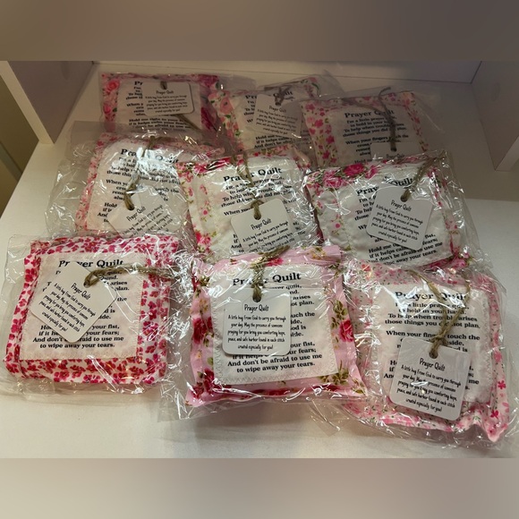 Floral Prayer Quilt with Poem - Picture 5 of 11